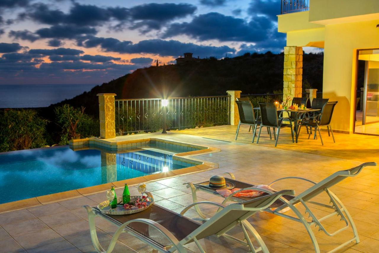 Villa Blue Jadeite เปเยีย ภายนอก รูปภาพ
